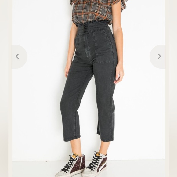 The Great. High Rise Ruffle Armies black Pants - Picture 1 of 5